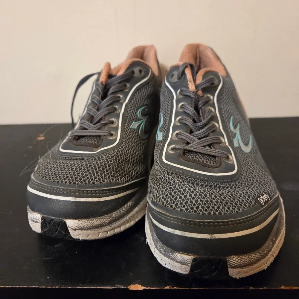 Gravity Defyer brand gravity